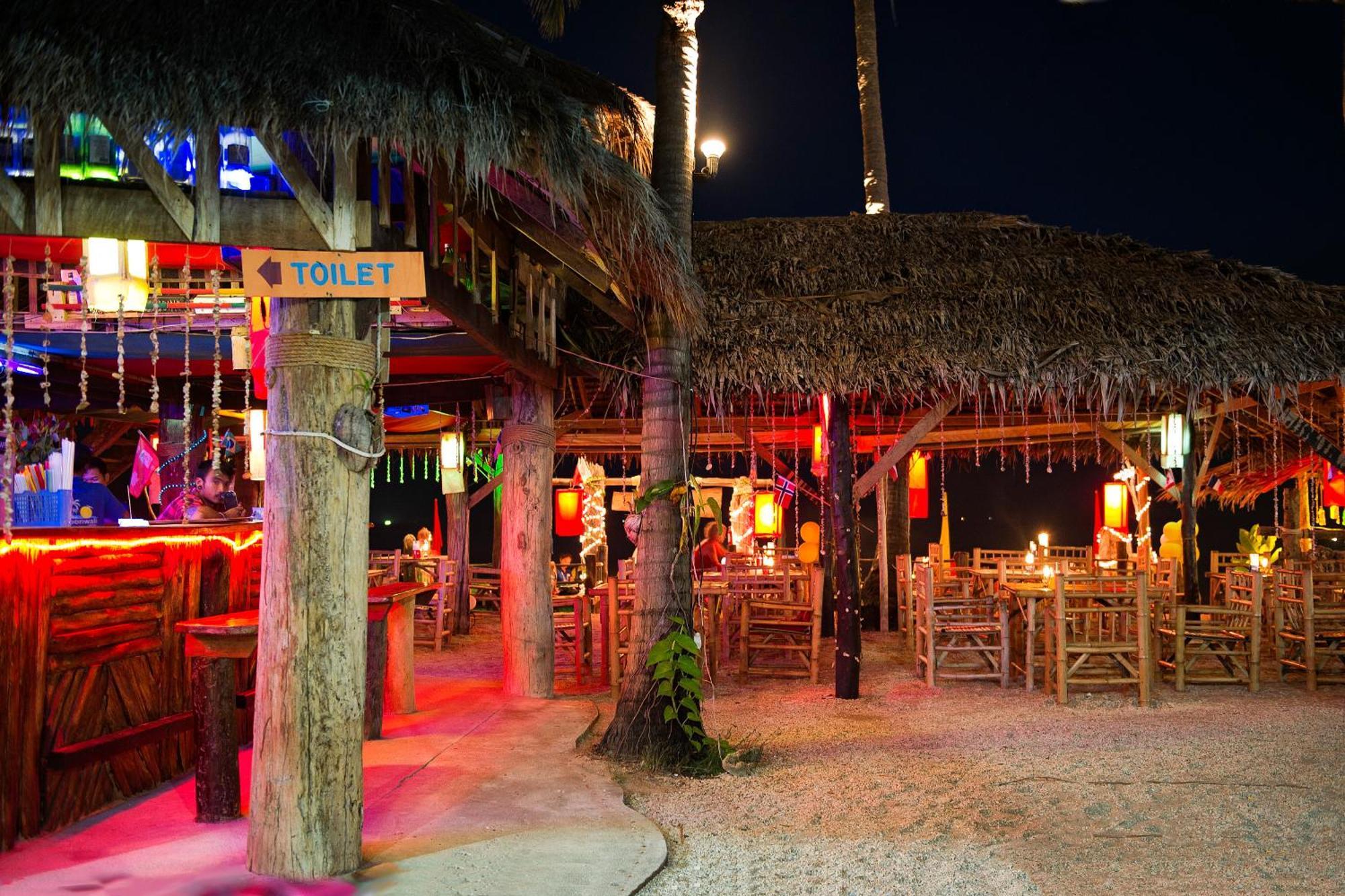 Moonwalk Lanta Resort Koh Lanta Ngoại thất bức ảnh