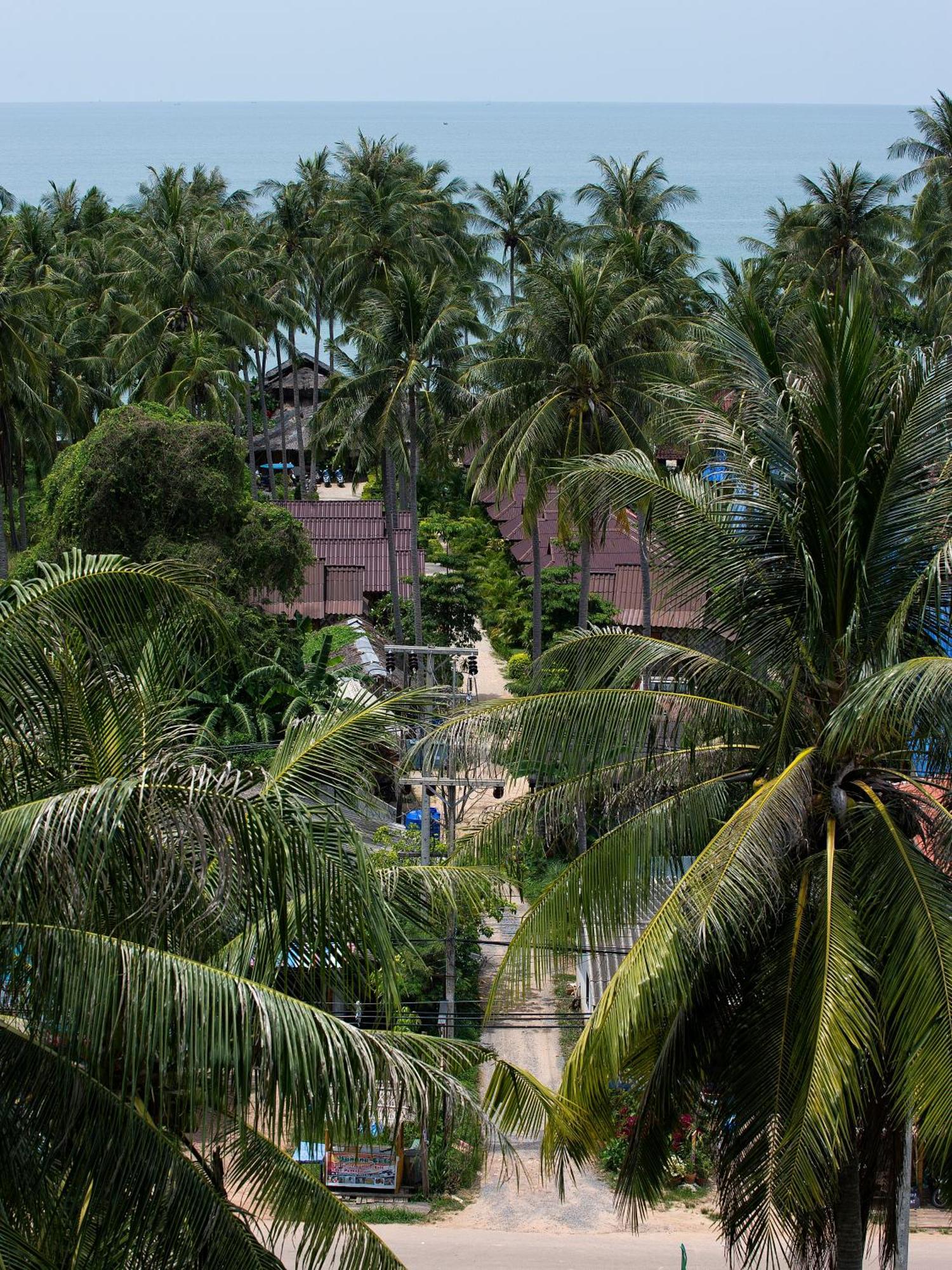 Moonwalk Lanta Resort Koh Lanta Ngoại thất bức ảnh
