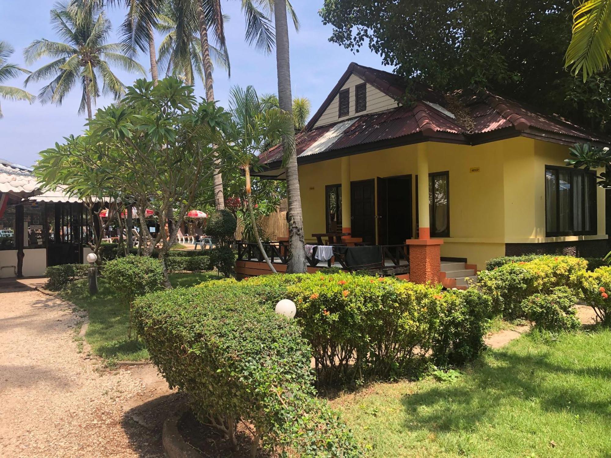 Moonwalk Lanta Resort Koh Lanta Ngoại thất bức ảnh