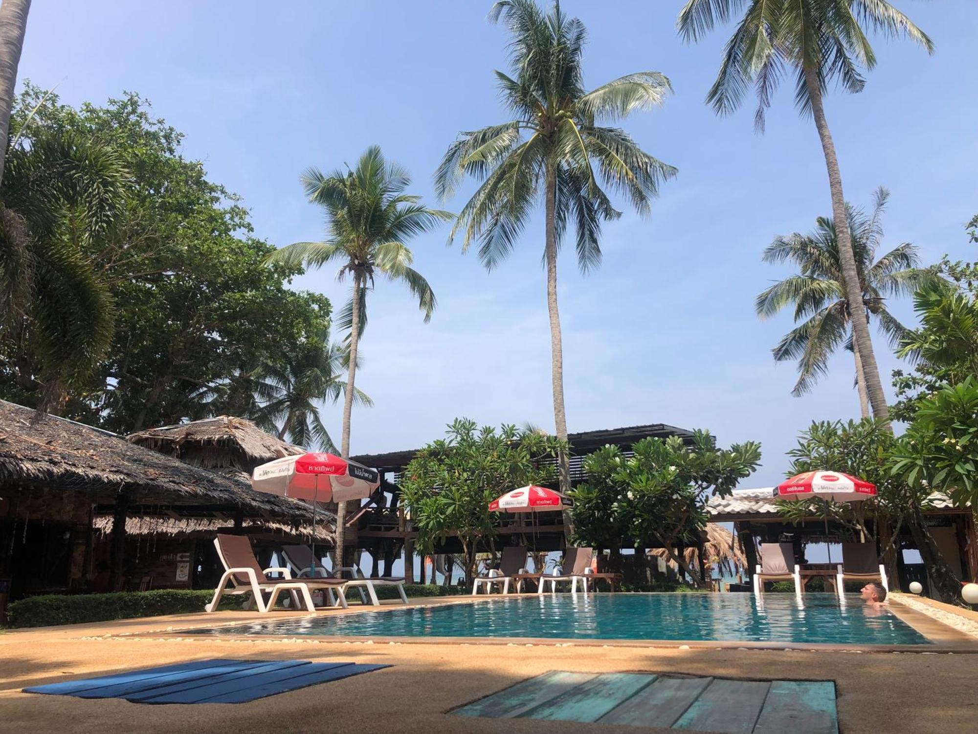 Moonwalk Lanta Resort Koh Lanta Ngoại thất bức ảnh