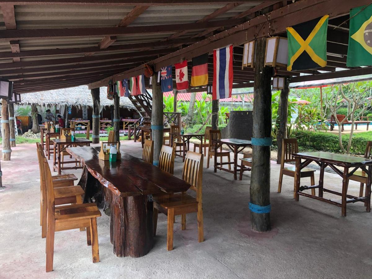 Moonwalk Lanta Resort Koh Lanta Ngoại thất bức ảnh